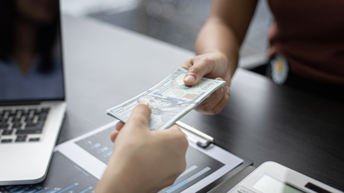 Este beneficio lo reciben tanto los trabajadores de empresas privadas, como las públicas.