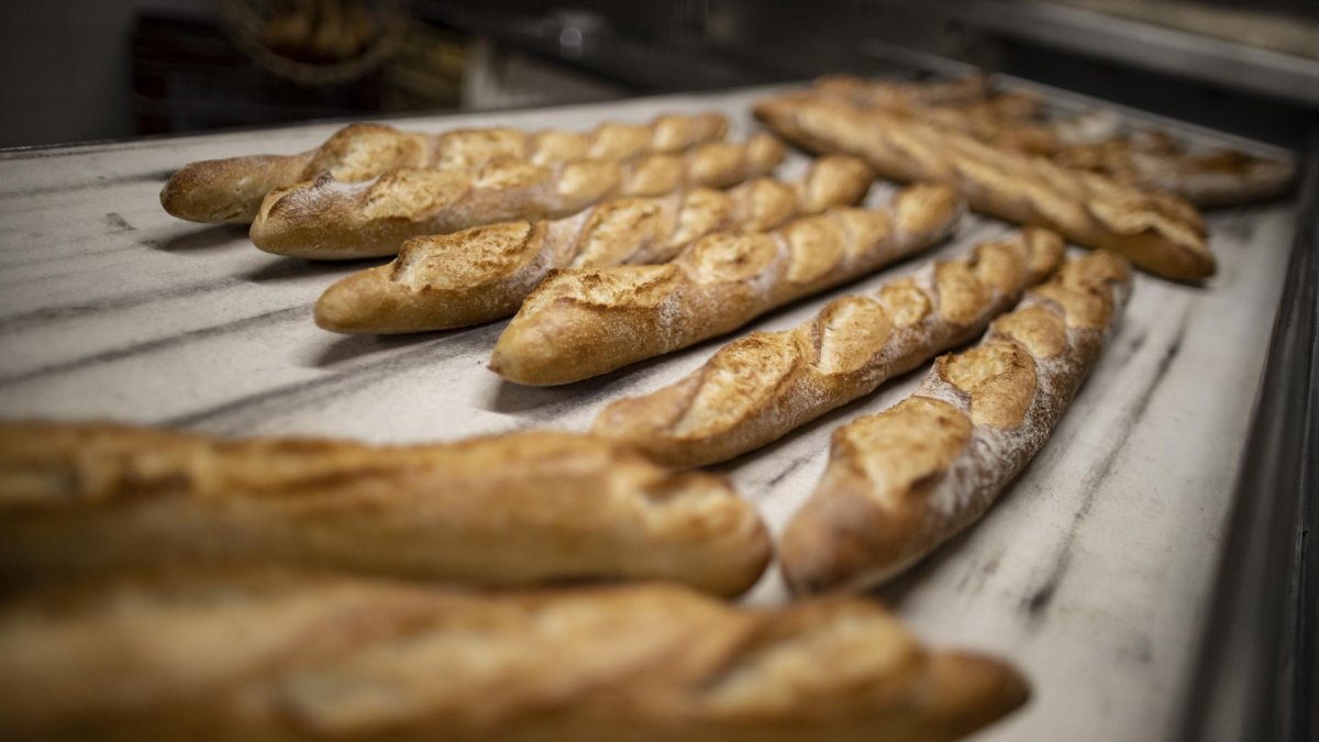 La barra de pan icónica de Francia, la baguette, logró un lugar en la lista de patrimonio inmaterial de la Unesco.
