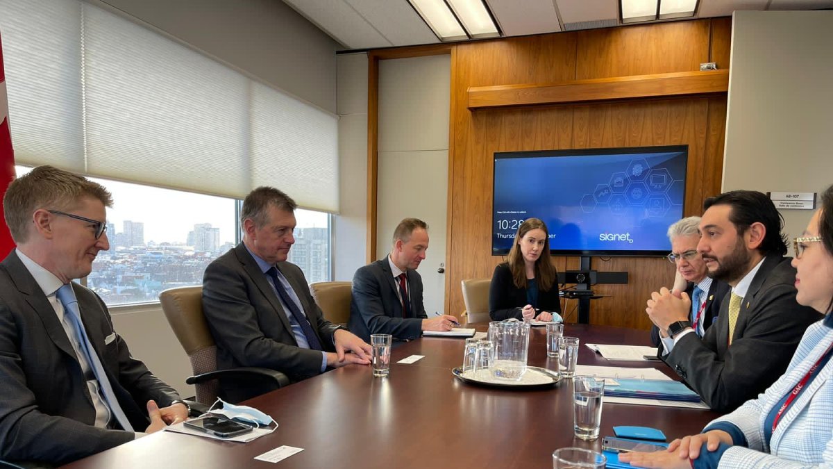 El viceministro de Comercio Exterior mantuvo conversaciones con funcionarios canadienses así como representantes del sector privado.