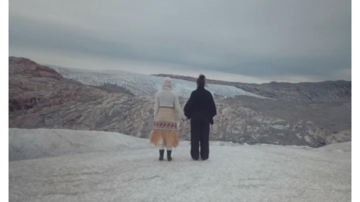 Referencial. Piezas de diecisiete artistas son parte de la muestra.