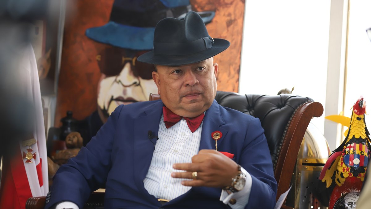 Héctor Vanegas en entrevista con EXPRESO.