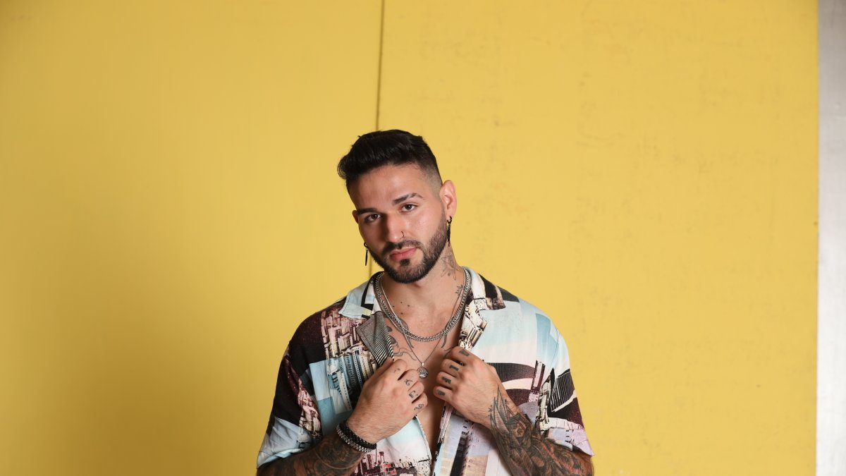 Asaf Torres estuvo de paso por Ecuador promocionado su canción Indecisa.