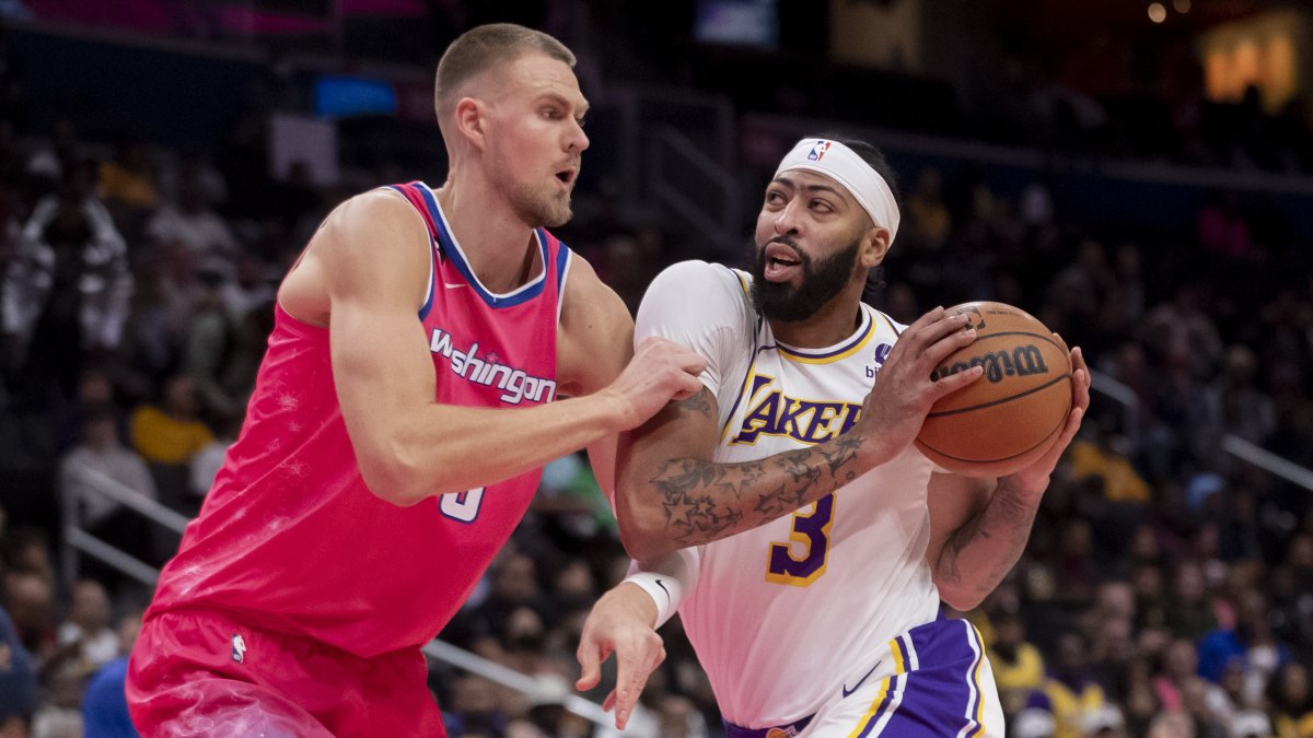 El jugador de Lakers se transforma en clave para el equipo.