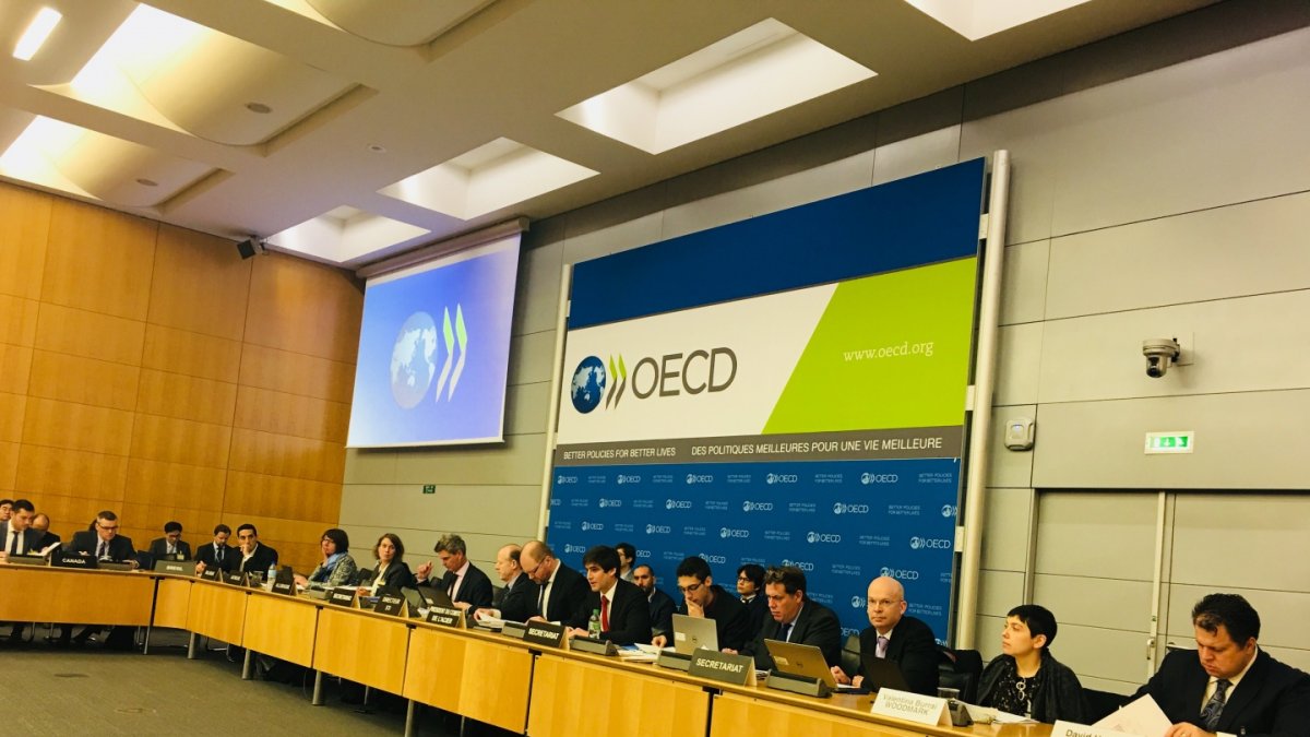 La Organización para la Cooperación y el Desarrollo Económicos​ es un organismo de cooperación internacional compuesto por 38 estados, ​​ cuyo objetivo es coordinar sus políticas económicas y sociales.