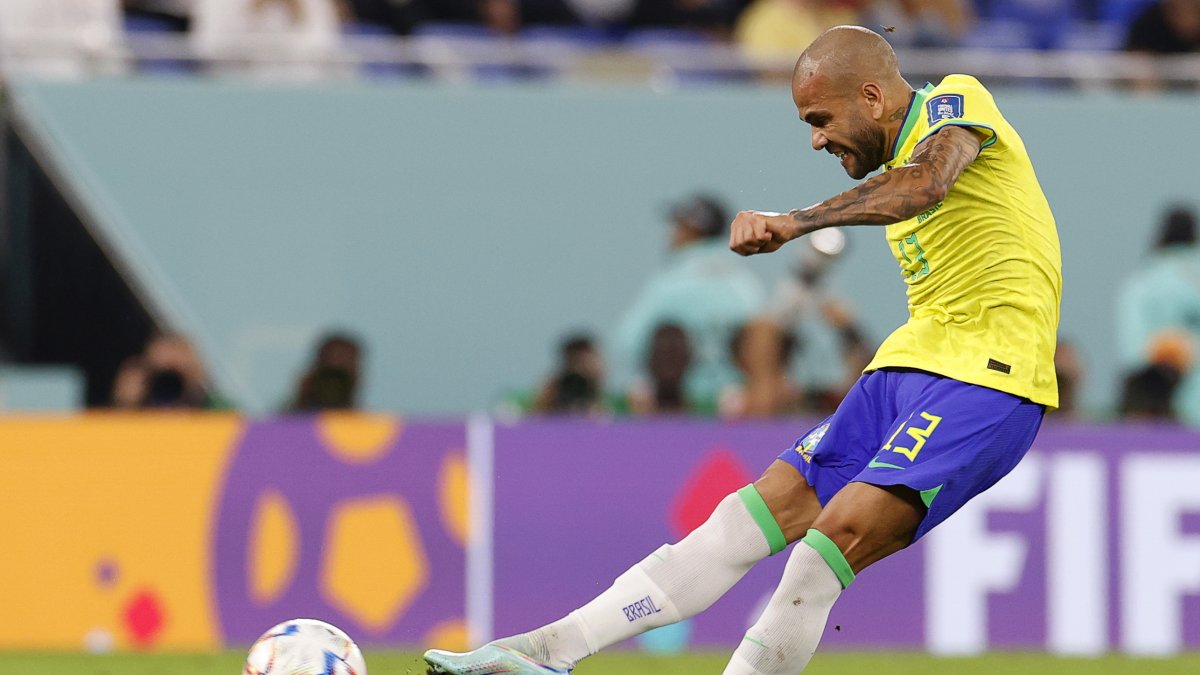 Dani Alves, lateral de la selección brasileña, confía en el rendimiento de la Canarinha.