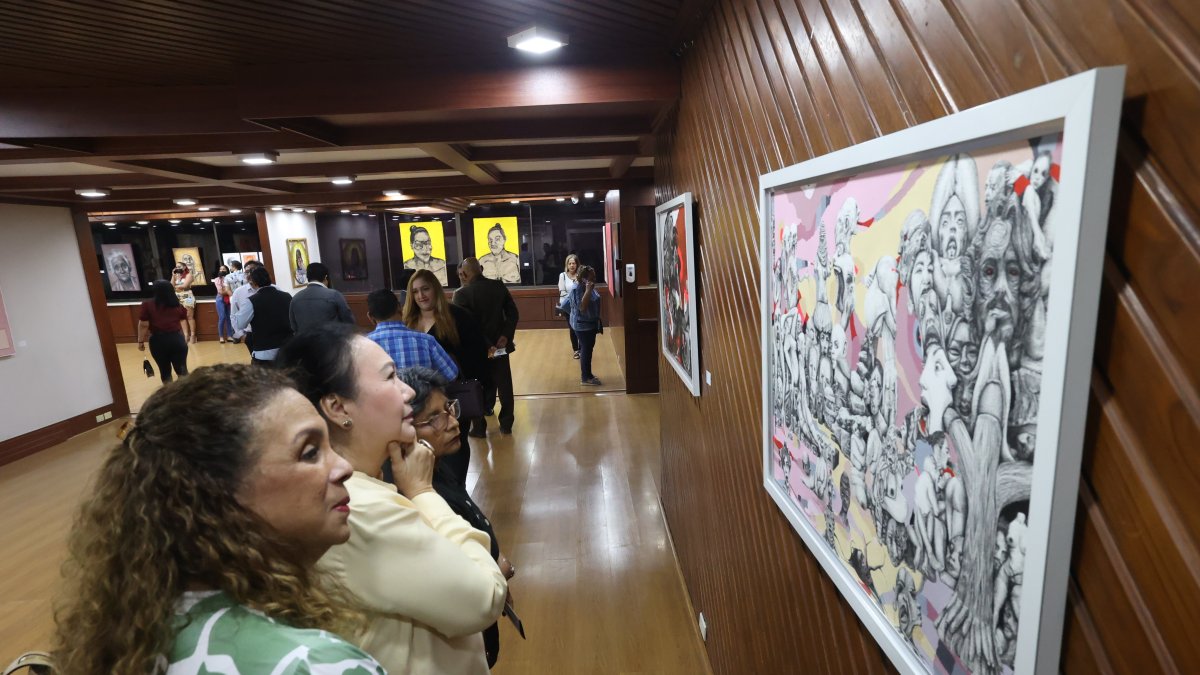 Los egresados. Este salón en el museo Luis Noboa Naranjo reúne 42 obras de 33 artistas convocados.