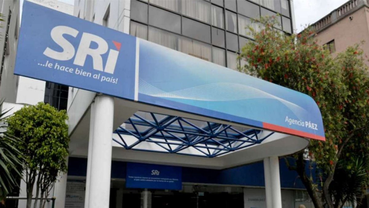 Agencia Páez, del organismo de recaudación tributaria del Ecuador. 