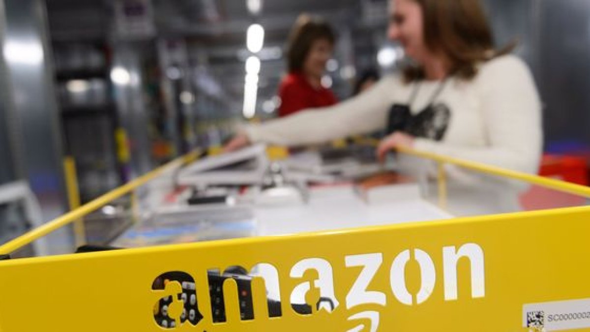 Comercio.- Amazon es una de las principales plataformas para hacer compras en línea.