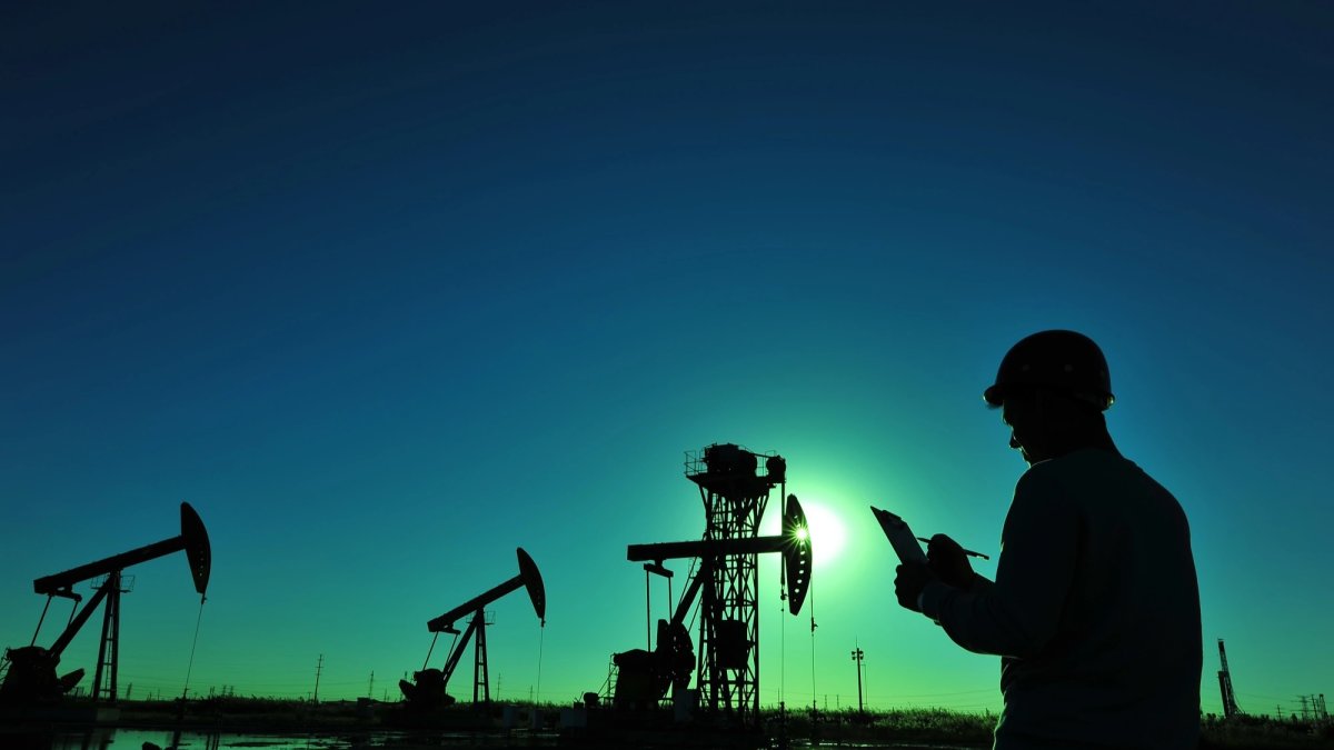 El petróleo ha subido en los últimos días debido a las bajas expectativas que genera la economía china.