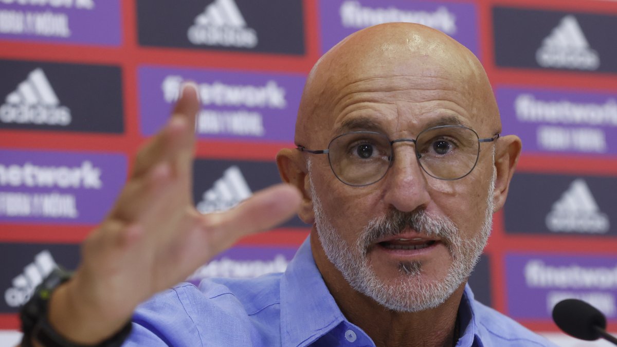 Luis De la Fuente reemplaza a Luis Enrique en el banquillo de la selección española.