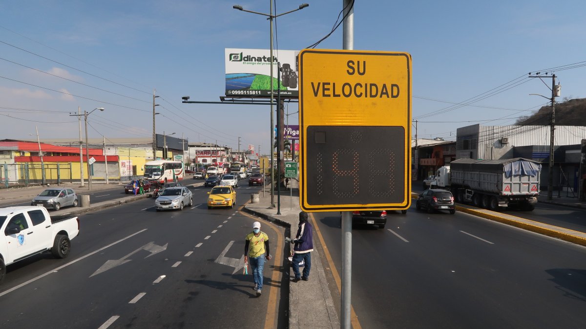 Fotorradar en Durán.
