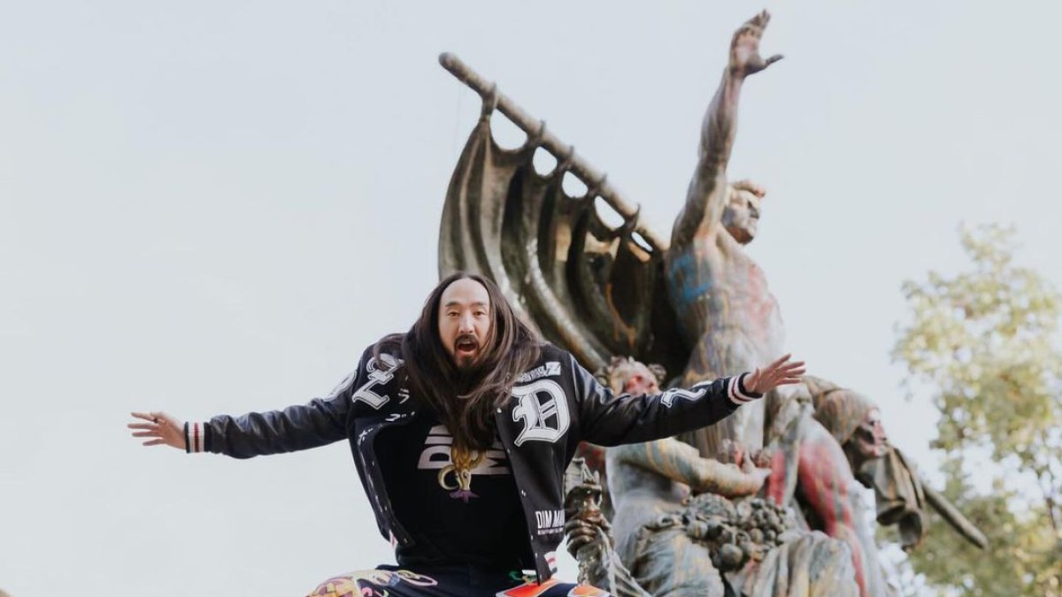 Junto a Aoki, de EEUU, ocho personas más fueron escogidas para el viaje