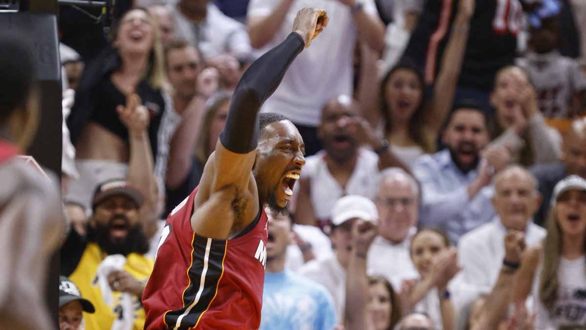 Bam Adebayo de los Miami Heat fue la gran figura contra los Clippers