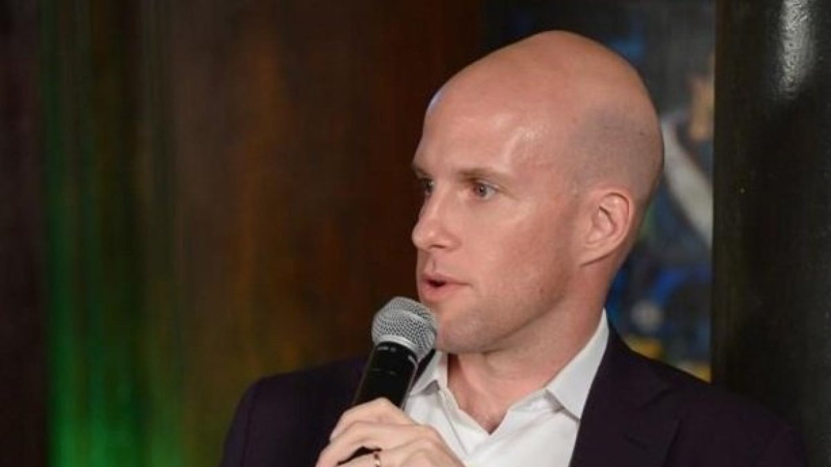 Grant Wahl, periodista estadounidense fallecido mientras realizaba coberturas en el Mundial de Qatar.