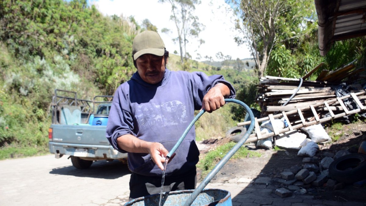 Escasez. El agua de vertiente suele ser escasa y de baja densidad