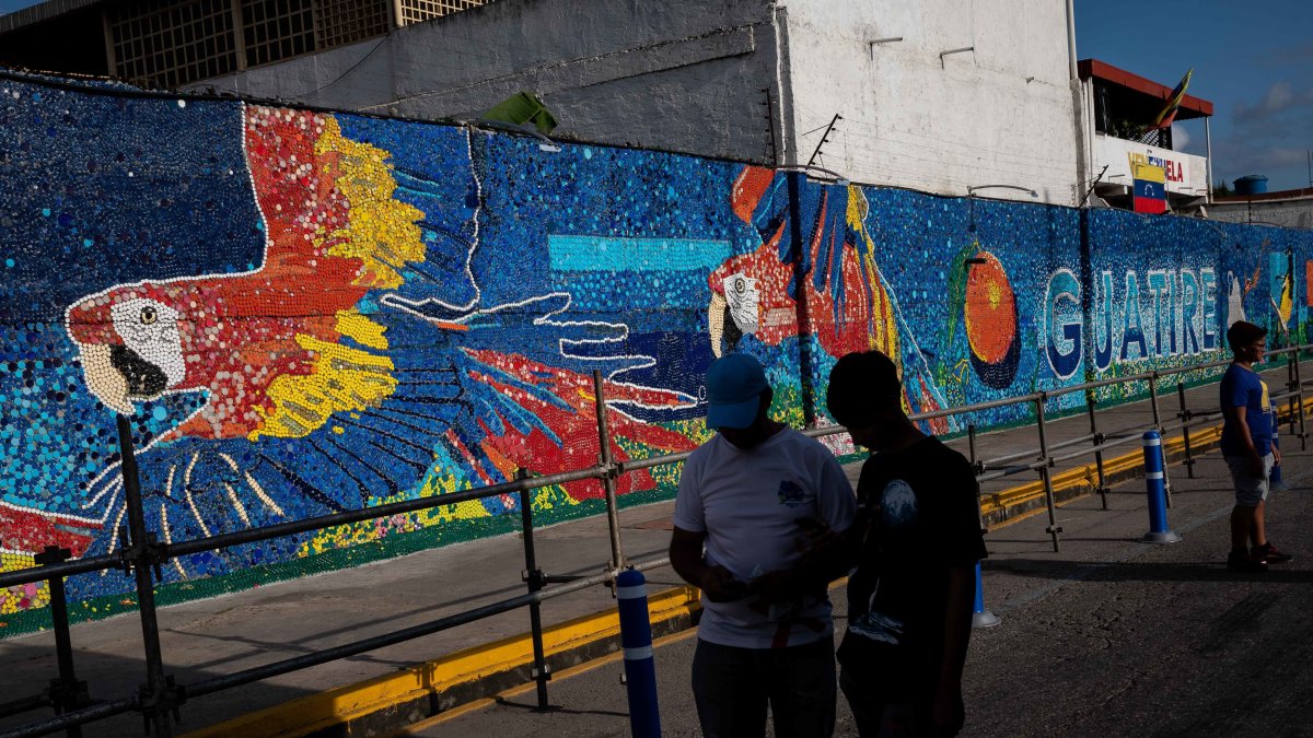 Guatire. Unas mil personas asistieron a la inauguración del mural.