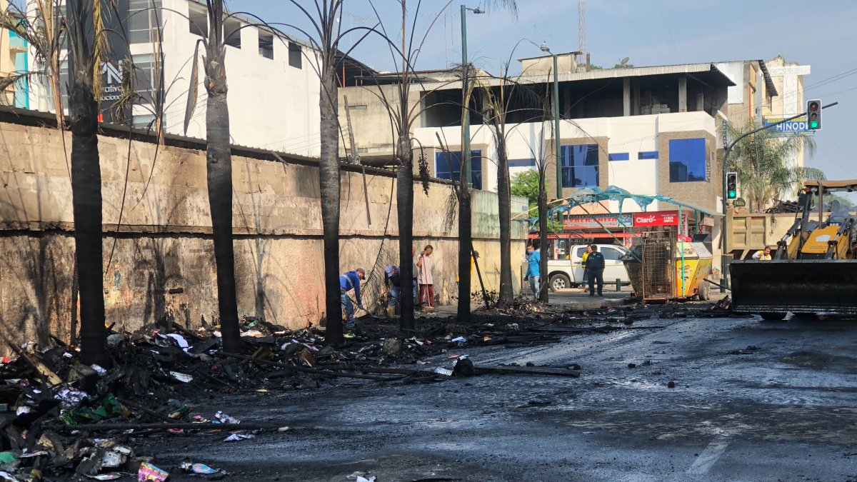 Toda el área fue despejada por el personal de limpieza del Cabildo.