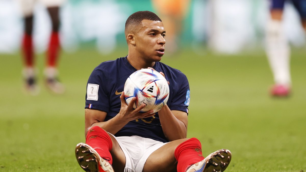 Kilyan Mbappé, figura de la selección francesa, espera conseguir su segunda Copa del Mundo.