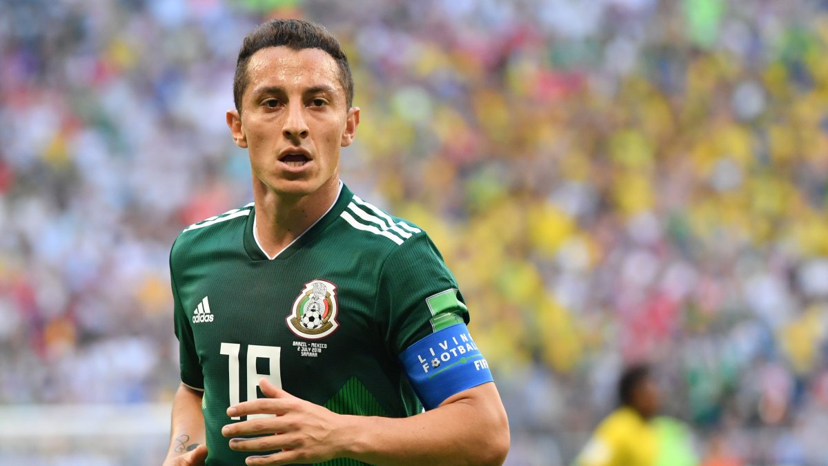 El volante mexicano, Andrés Guardado, jugó su último Mundial con México con 36 años.