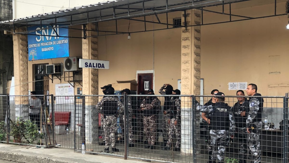 La clausura se da debido a las fallas en la infraestructura y altos niveles de hacinamiento.