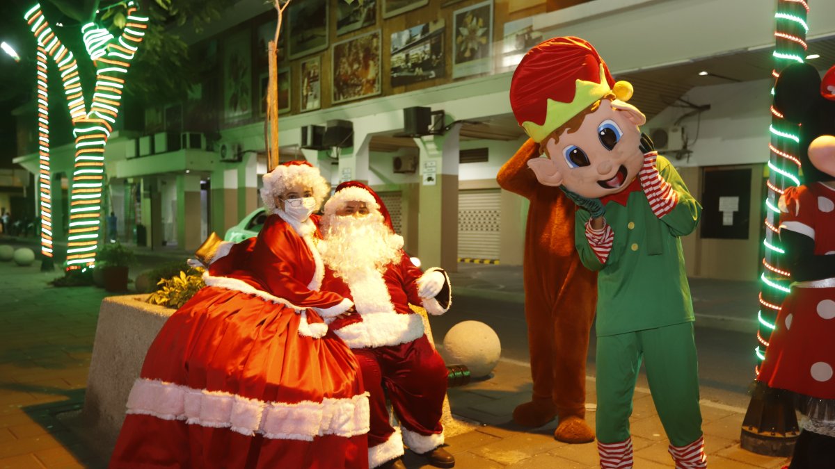 El año pasado, la calle Panamá se lució con el festival de luces y personajes navideños.