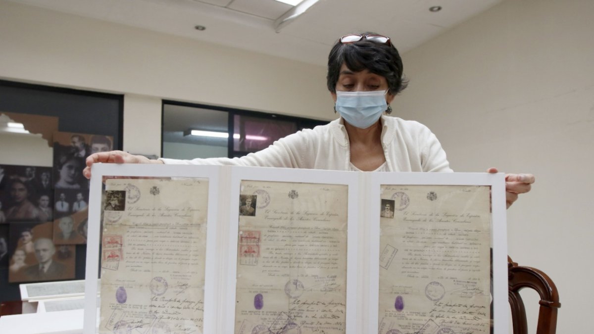 Documentos. En la Cancillería hay importante material sobre la migración.