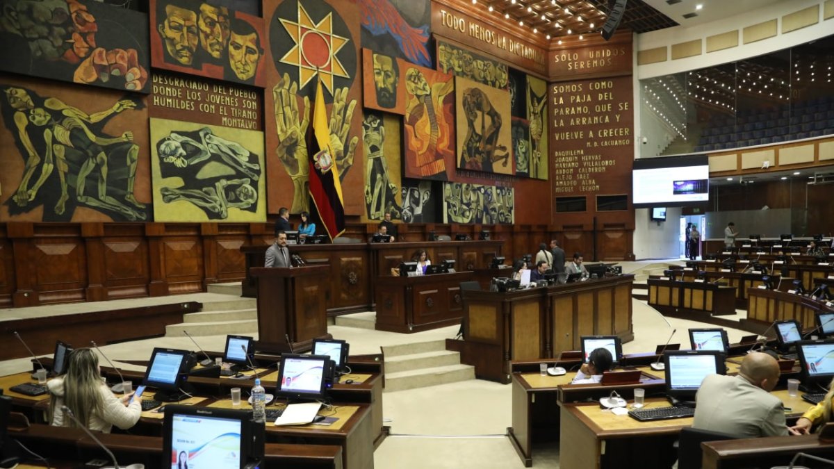 El Legislativo se convocó el domingo 18 de diciembre para discutir varias normas antes de irse de vacancia, pero no hubo quórum.