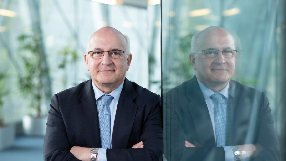 Tras las declaraciones de la miembro de la Comisión Europea, el eurodiputado Zarzalejos indicó que las declaraciones de la comisaria se adelantaban a un expediente que aún no era evaluado por la instancia correspondiente.