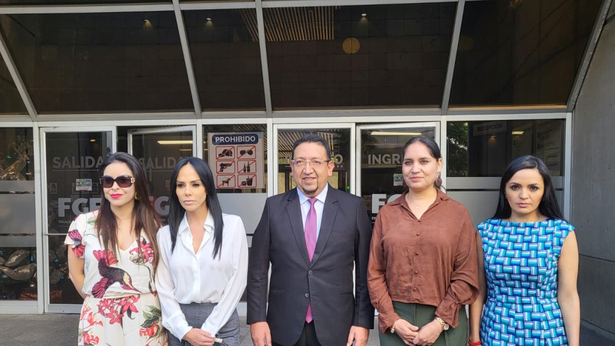 Los legisladores fueron llamado a rendir versión y esperan que se convoque a otros posibles implicados.