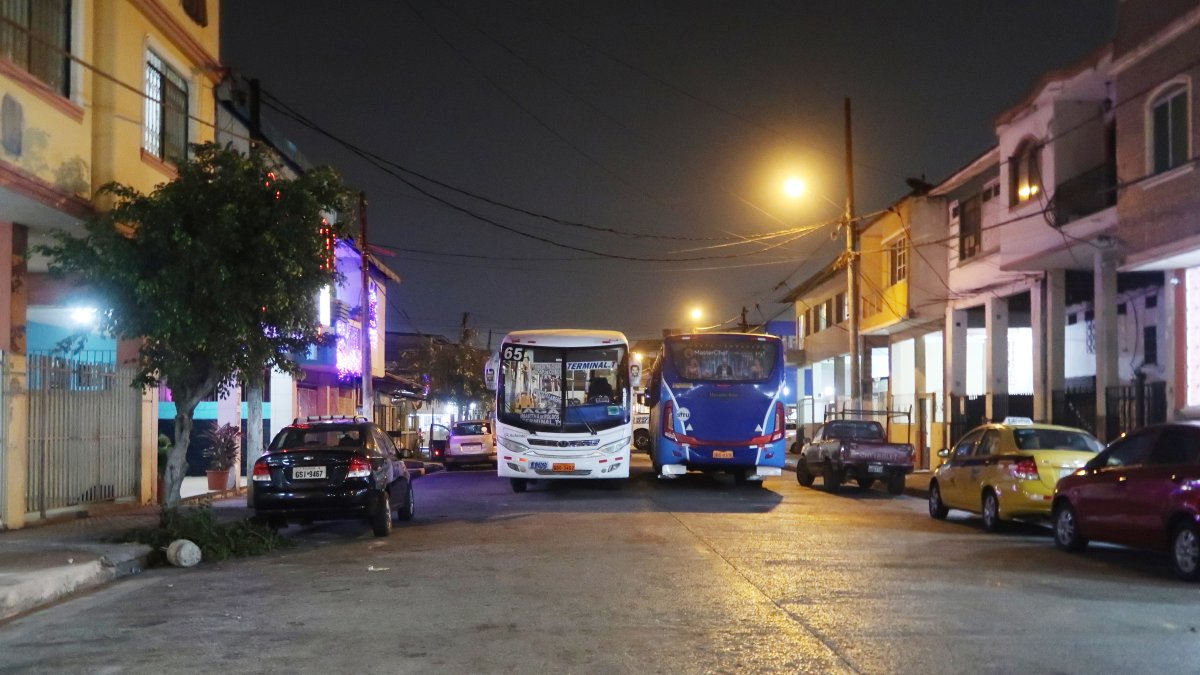 En Esmeraldas y García Goyena, esta es la realidad que aqueja a los vecinos, según denuncian a EXPRESO.