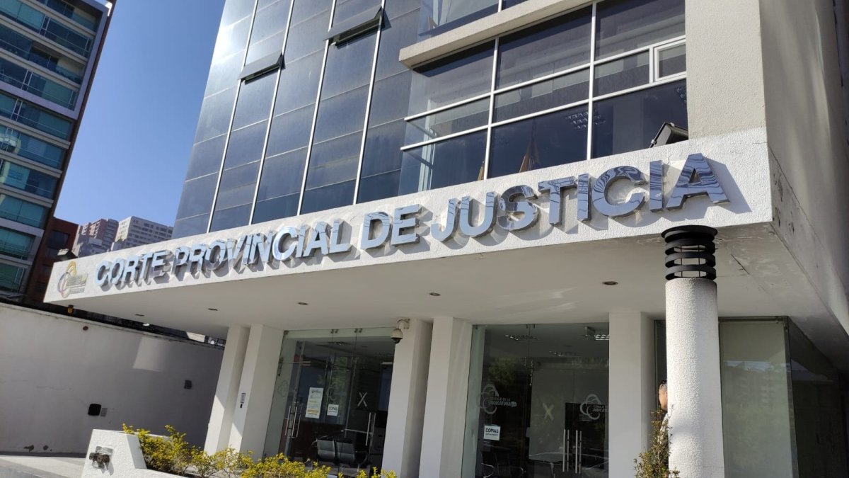 Investigación. La fachada del edificio de la Fiscalía, en Quito.