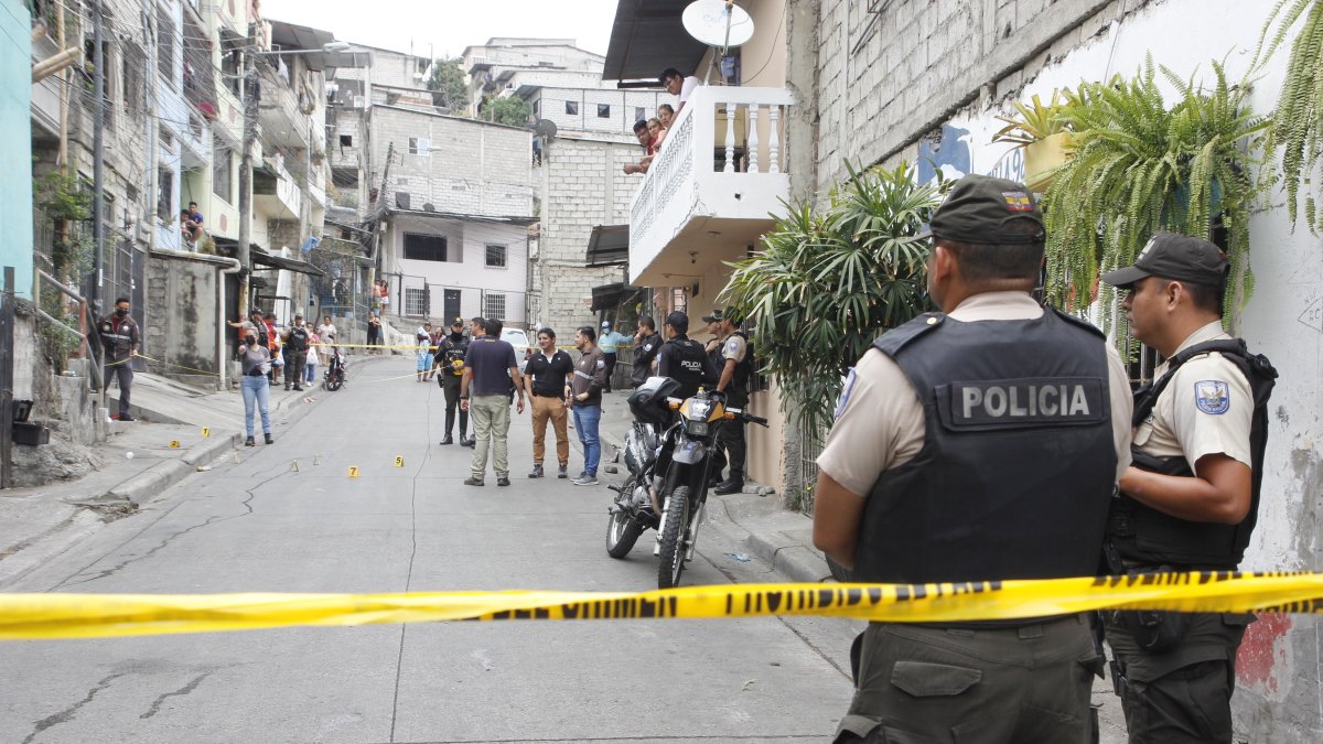 Escenario. Agentes de la Policía Nacional llegaron hasta lugar para levantar información del hecho.