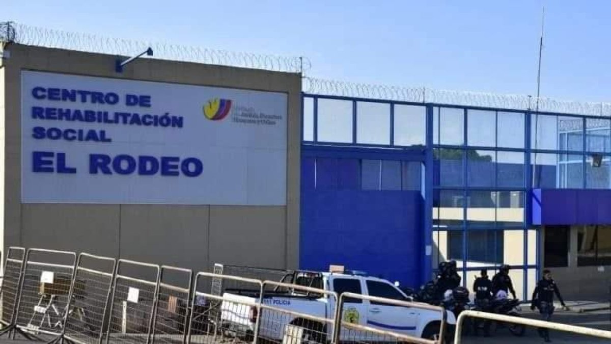 A puñaladas asesinaron a un guía penitenciario en la cárcel El Rodeo.