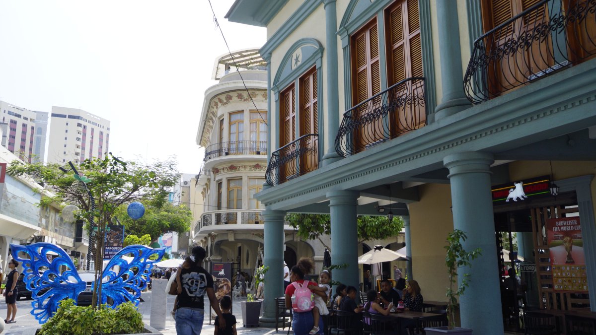 La calle Panamá atrae a turistas nacionales e internacionales.