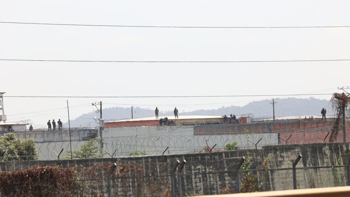 En noviembre pasado hubo un operativo de vigilancia militar en un área superior de la cárcel Regional de Guayaquil, cuando se hizo los traslados de reos a Manabí.