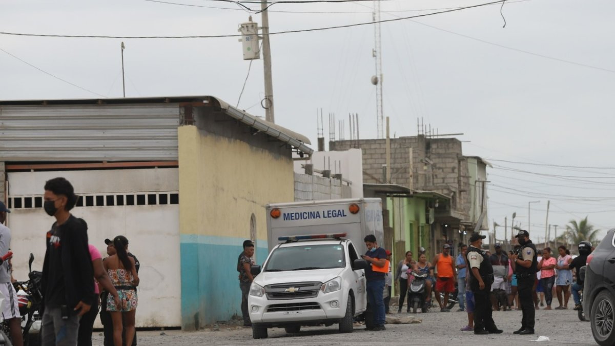 Medida. Pese a los toques de queda, la seguridad en Guayaquil no mejoró y es el cantón con más crímenes.