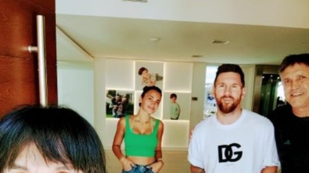 Joven no conoce a Messi por no acompañar a madre a realizar trámite