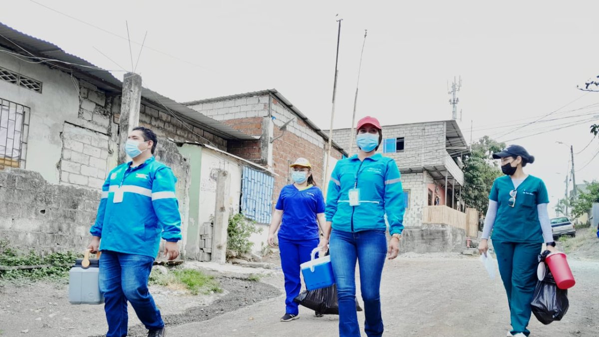 Salud está desarrollando una campaña de vacunación contra la influenza, además de los refuerzos contra la COVID-19.