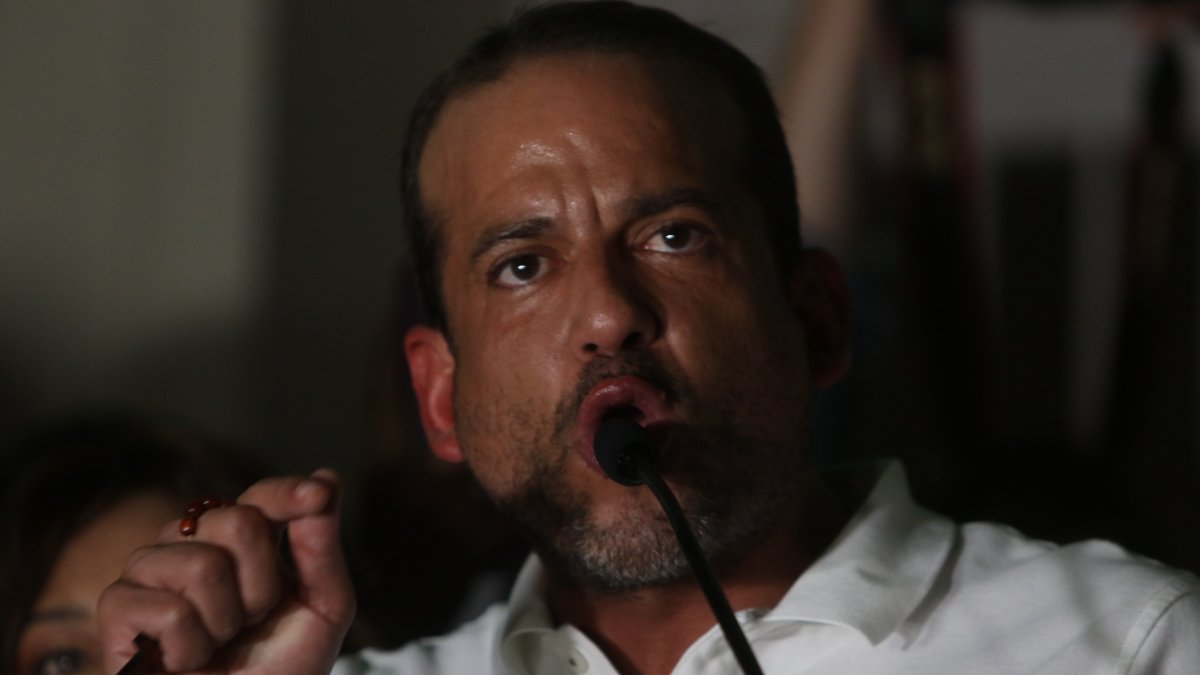El gobernador de la región boliviana de Santa Cruz, el opositor Luis Fernando Camacho, en una fotografía de archivo. EFE/Juan Carlos Torrejón