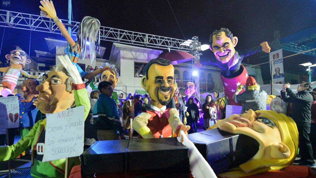 Cuenca. Varios de los concursantes ya tienen dispuestos sus monigotes para lo que será la elección de esta noche en la capital azuaya.