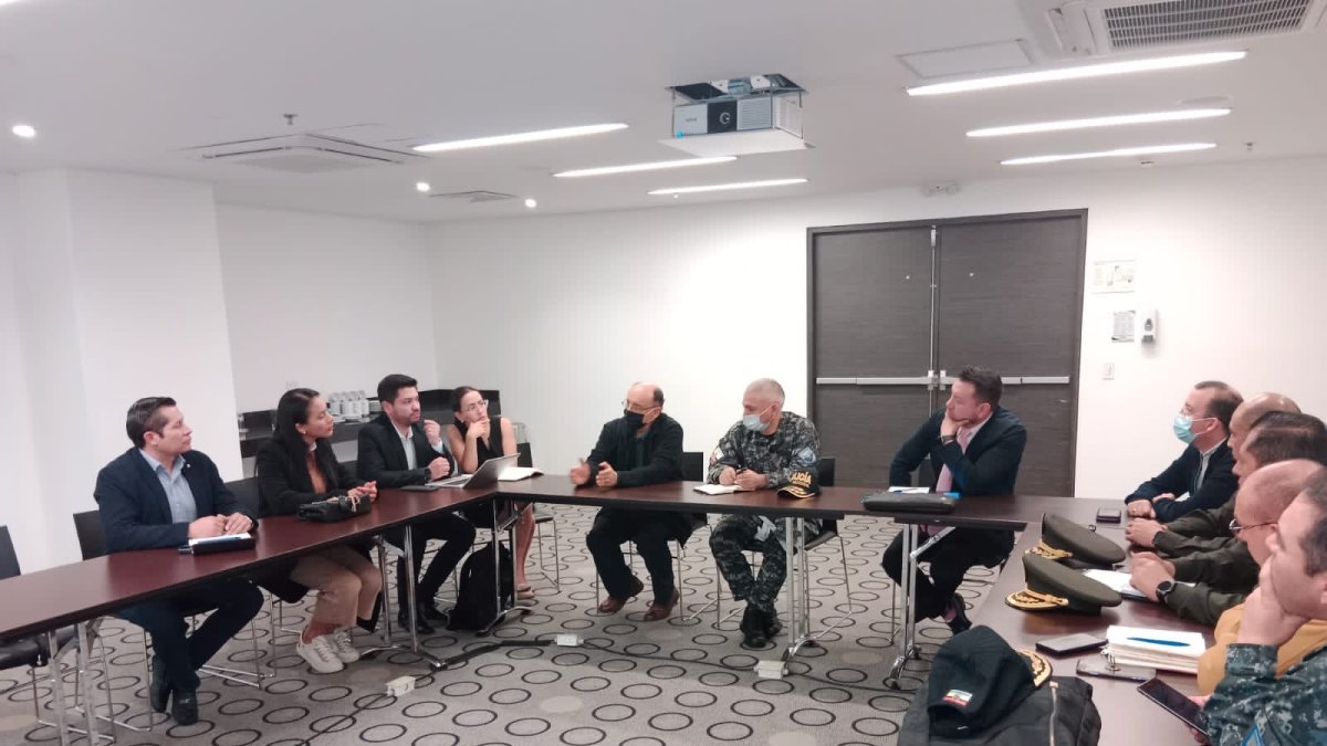 Hecho. Autoridades ecuatorianas y colombianas reunidas en Bogotá.