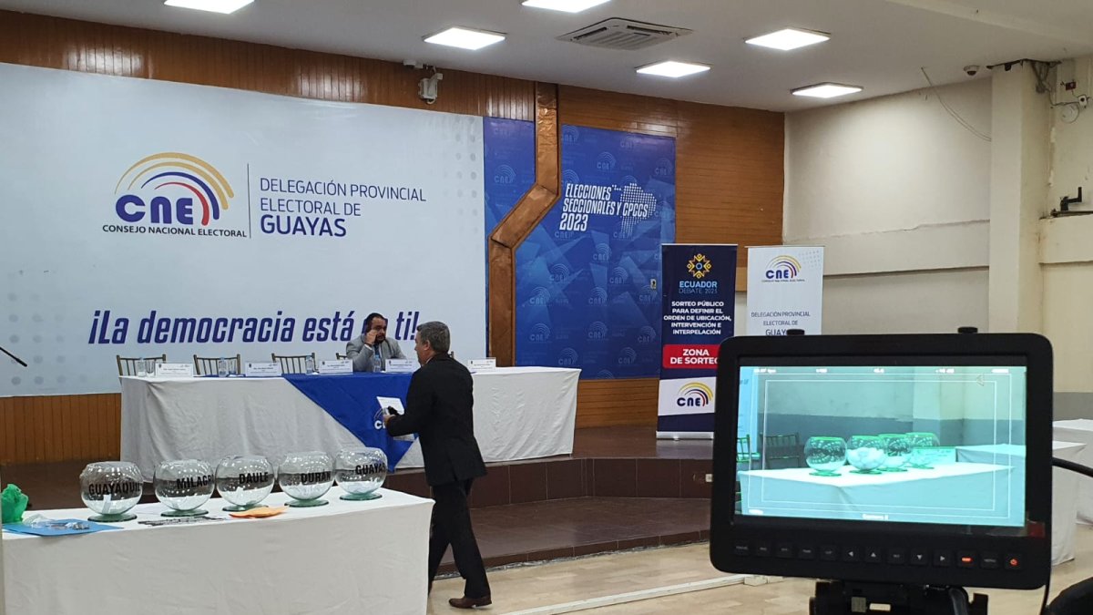 En el evento, las autoridades electorales provinciales entregarán a la moderadora el reglamento de debates.