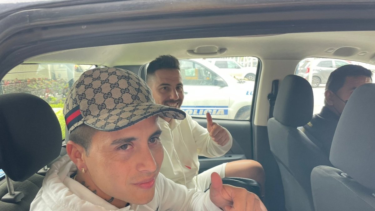 Titi Ortiz y Jonatan Bauman llegaron al país para la pretemporada de Barcelona.