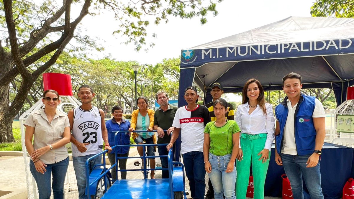 Arca Continental Ecuador entregará carretillas y 3 contenedores que serán ubicados en parques.