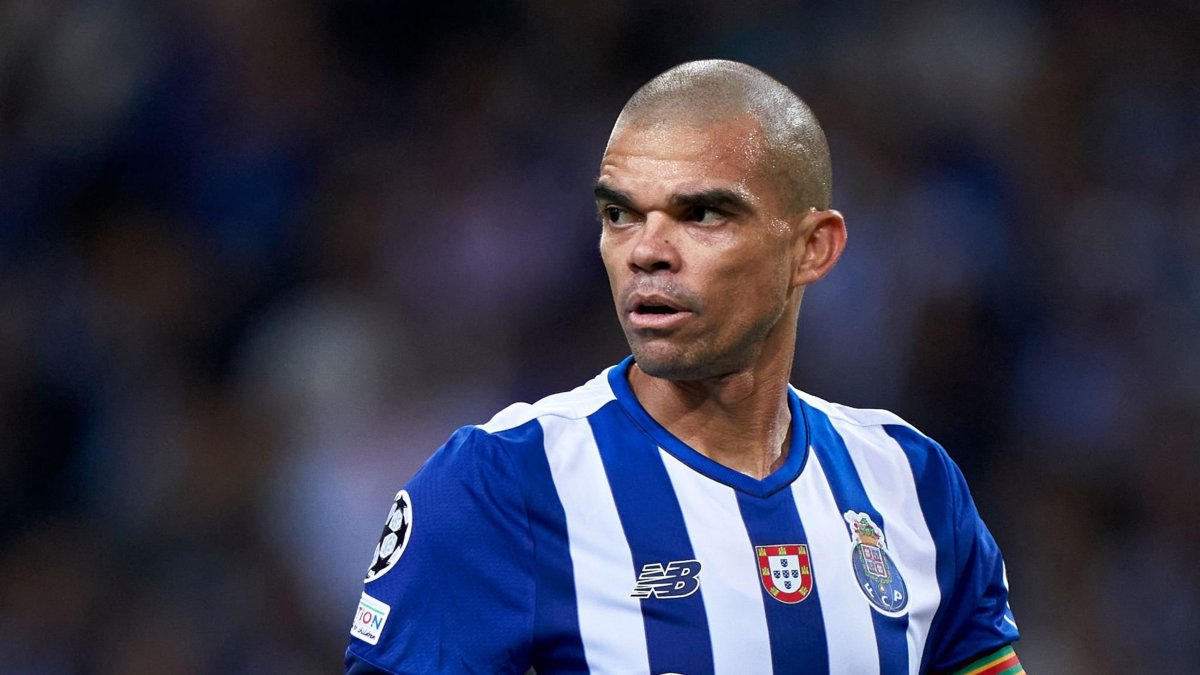 Pepe, internacional portugués, entró al quirófano por una lesión sufrida durante el Mundial.