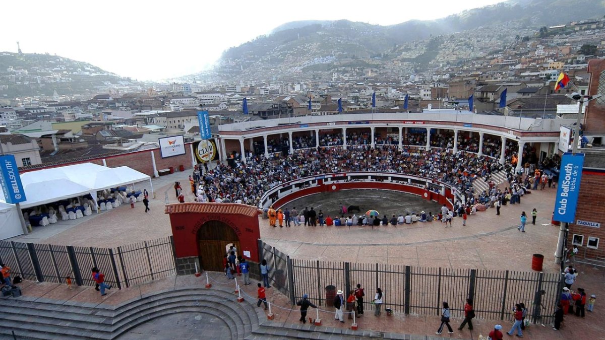 Historia. Años atrás la plaza fue el principal escenario taurino.