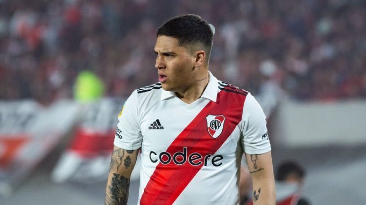 Juan Fernando Quintero, exjugador de River Plate, podría volver a jugar en Colombia.