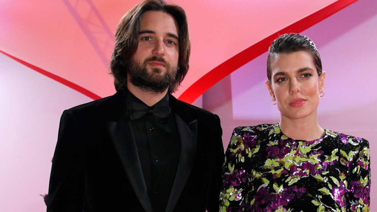 Carlota con su esposo, Dimitri.