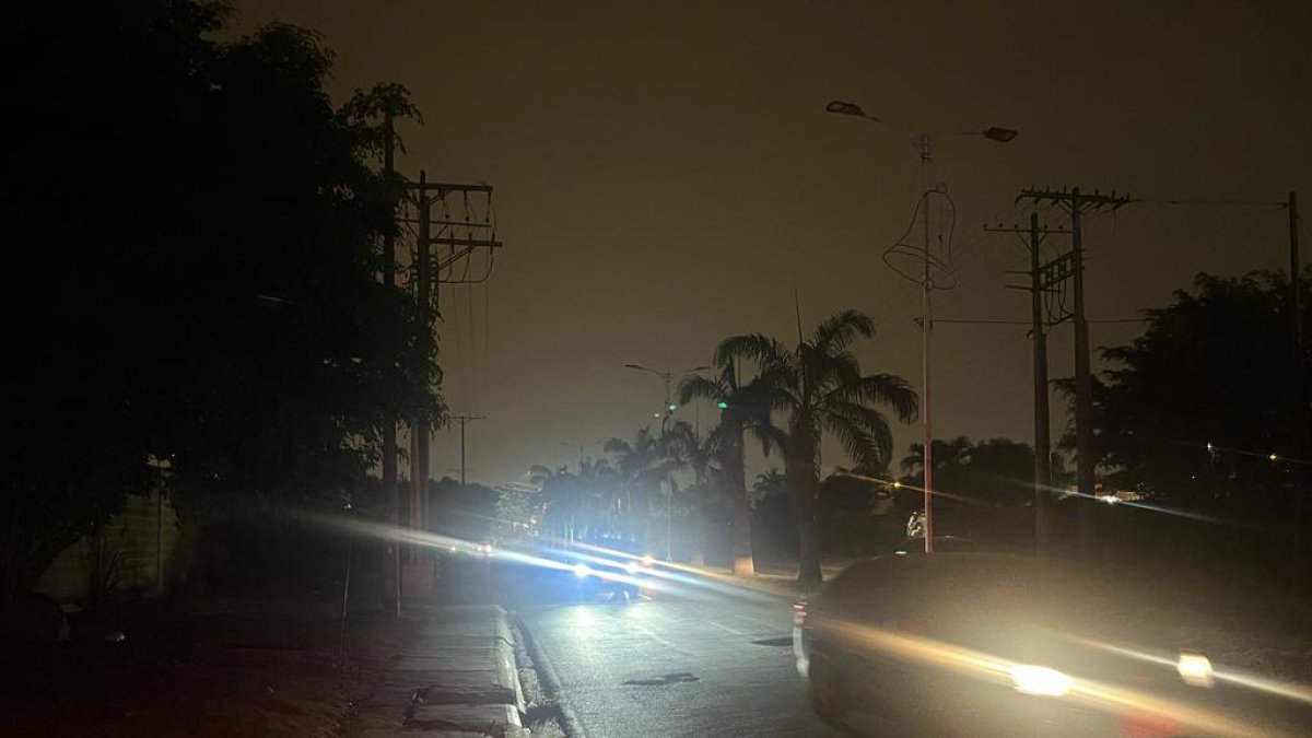 Cuatro luminarias quedaron sin funcionar en este tramo de Villa Club.