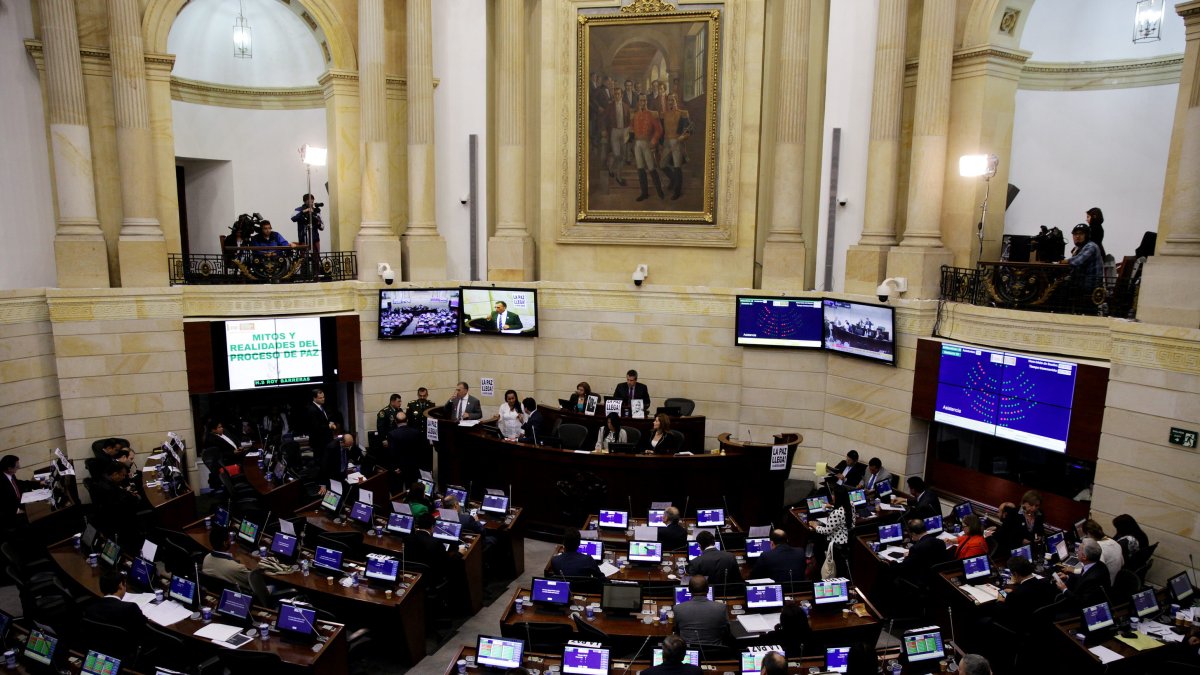 Vista general de la plenaria en el Senado colombiano, en una fotografía de archivo.